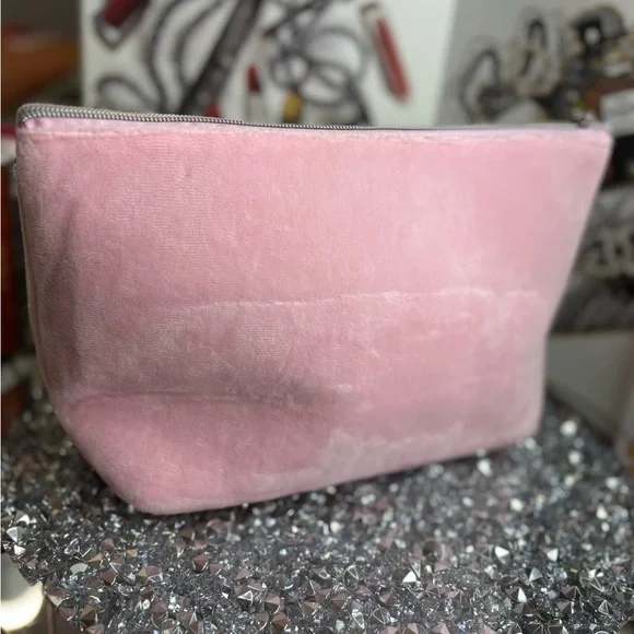 Juicy Couture pink velour cosmetic bag NWT - Picture 6 of 7